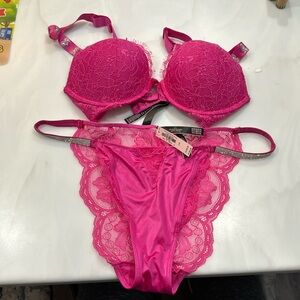 Matching Victorias Secret Bra/Panty set